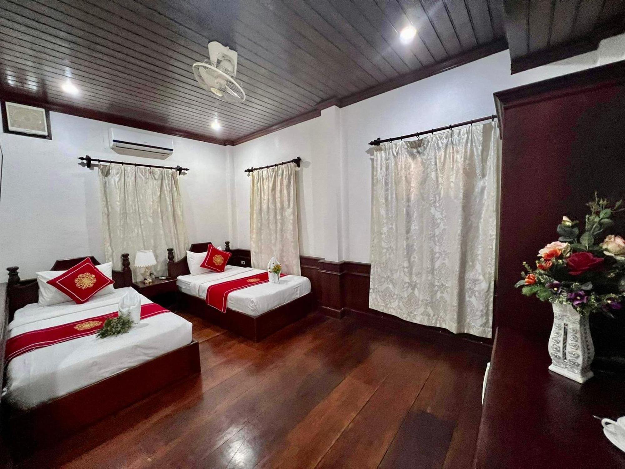 Villa Vieng Sa Vanh Hotel Luang Prabang Exterior foto